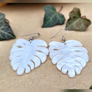 White Acrylic Monstera Leaf Dangle Earrings